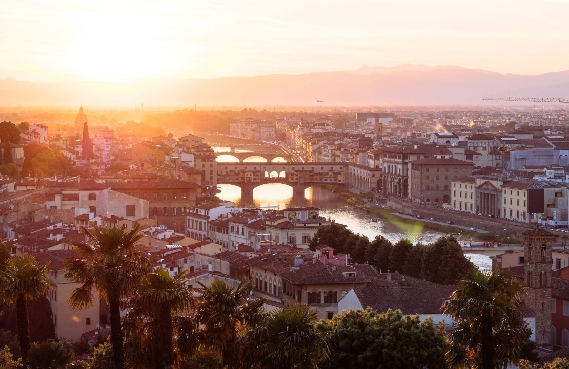 Voyage en couple en Italie - Le crépuscule sur Florence - Amplitudes