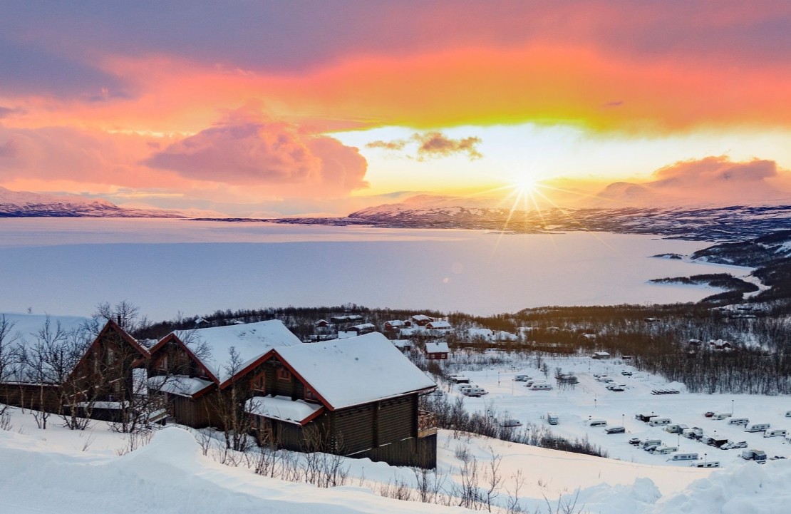 Voyage en couple en Laponie - Un chalet sous la neige - Amplitudes
