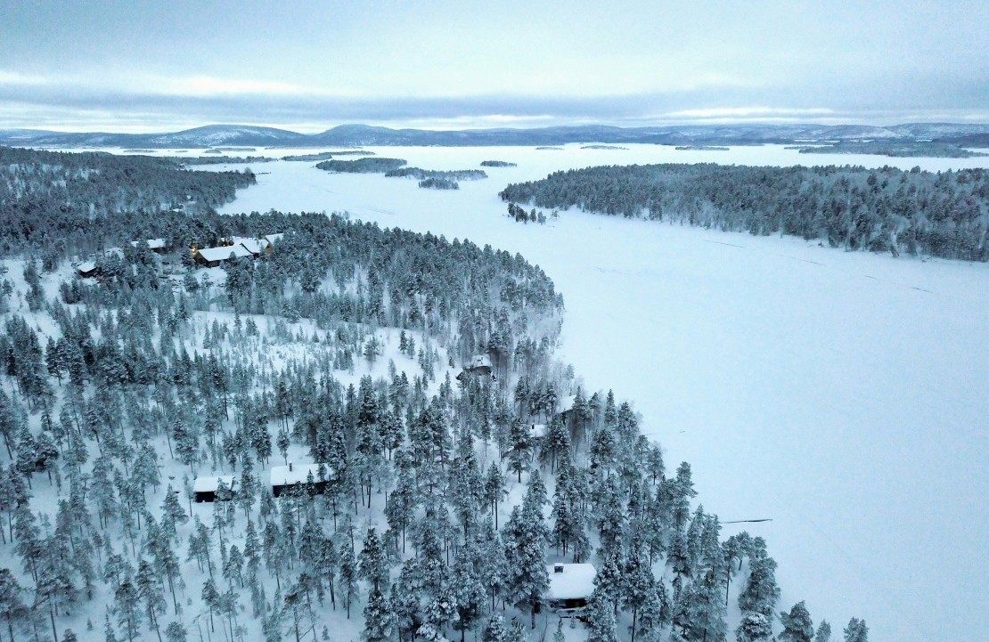 Voyage en Laponie sur mesure - Un chalet dans la forêt - Amplitudes