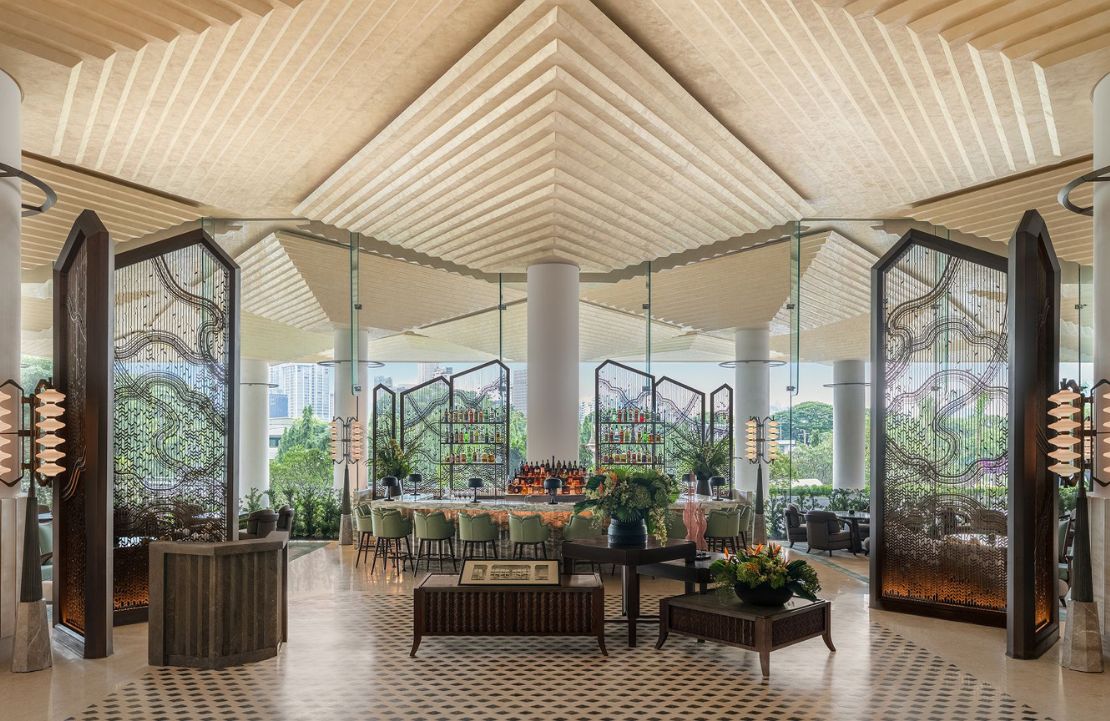 Séjour au Dusit Thani - bar de l'hôtel à Bangkok en famille - Amplitudes