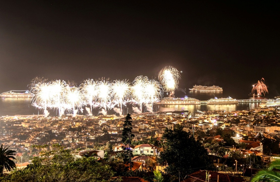 Voyage à Noël insolite au Brésil - Le feu d'artifice de Copacabana - Amplitudes