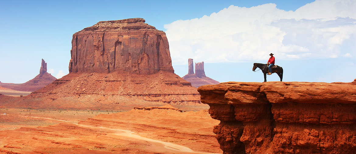 Voyage Ouest américain - Cowboy Monument Valley - Amplitudes