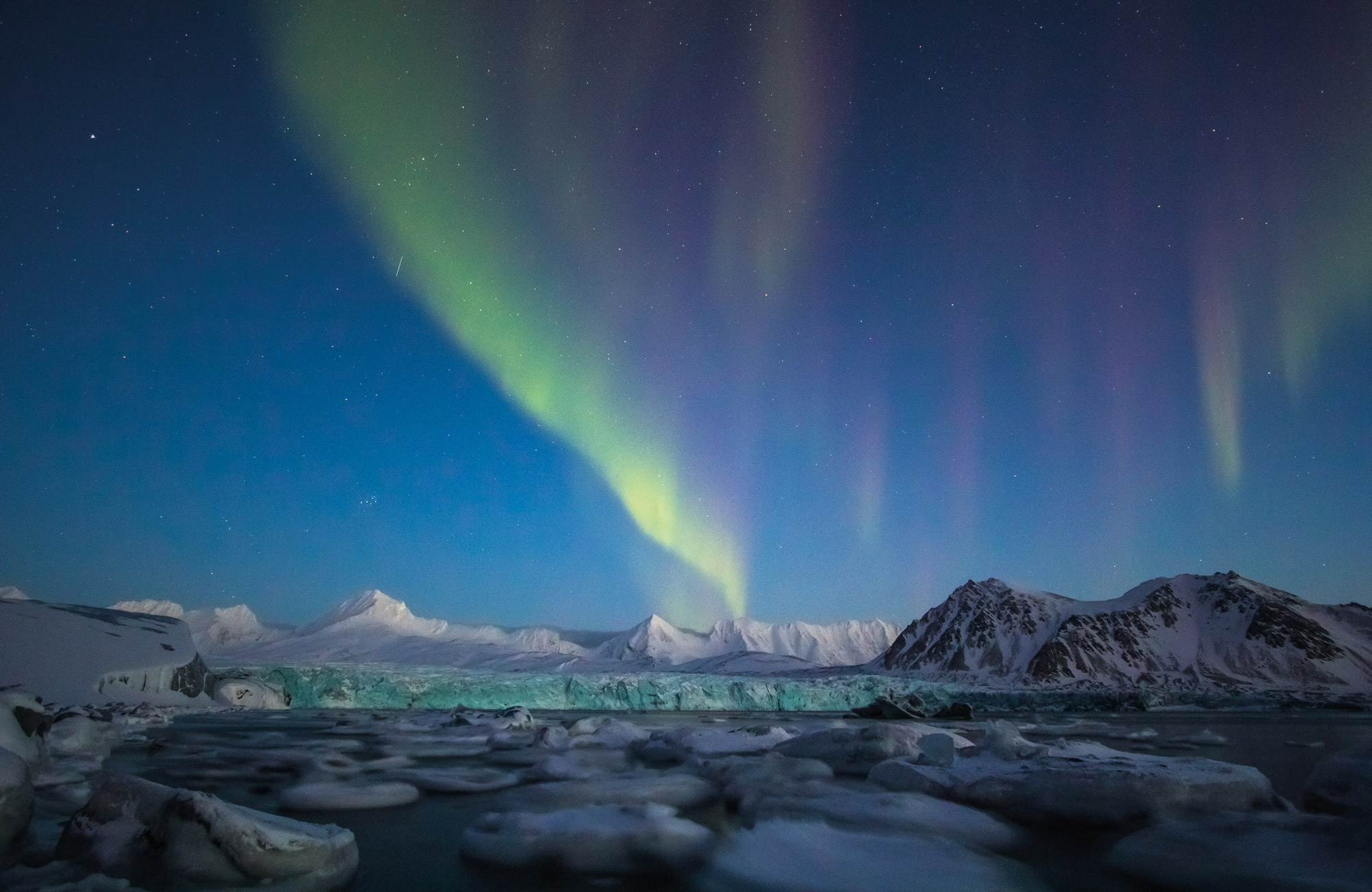 Voyage Norvège Svalbard - Aurores Boréales - Amplitudes