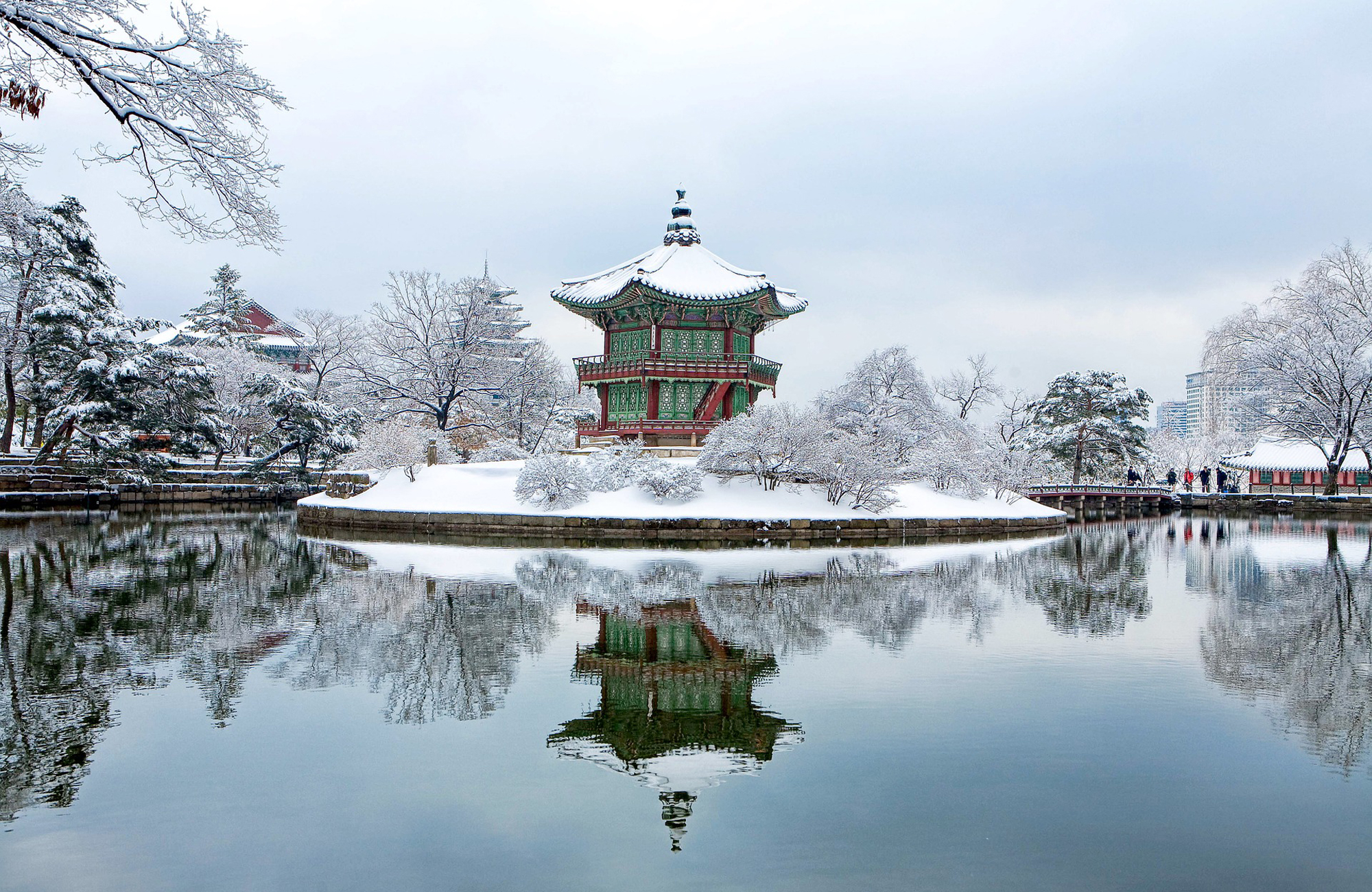 Corée-Seoul-pagode-amplitudes