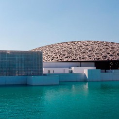 Abu Dhabi : Louvre, désert, mosquée par notre experte