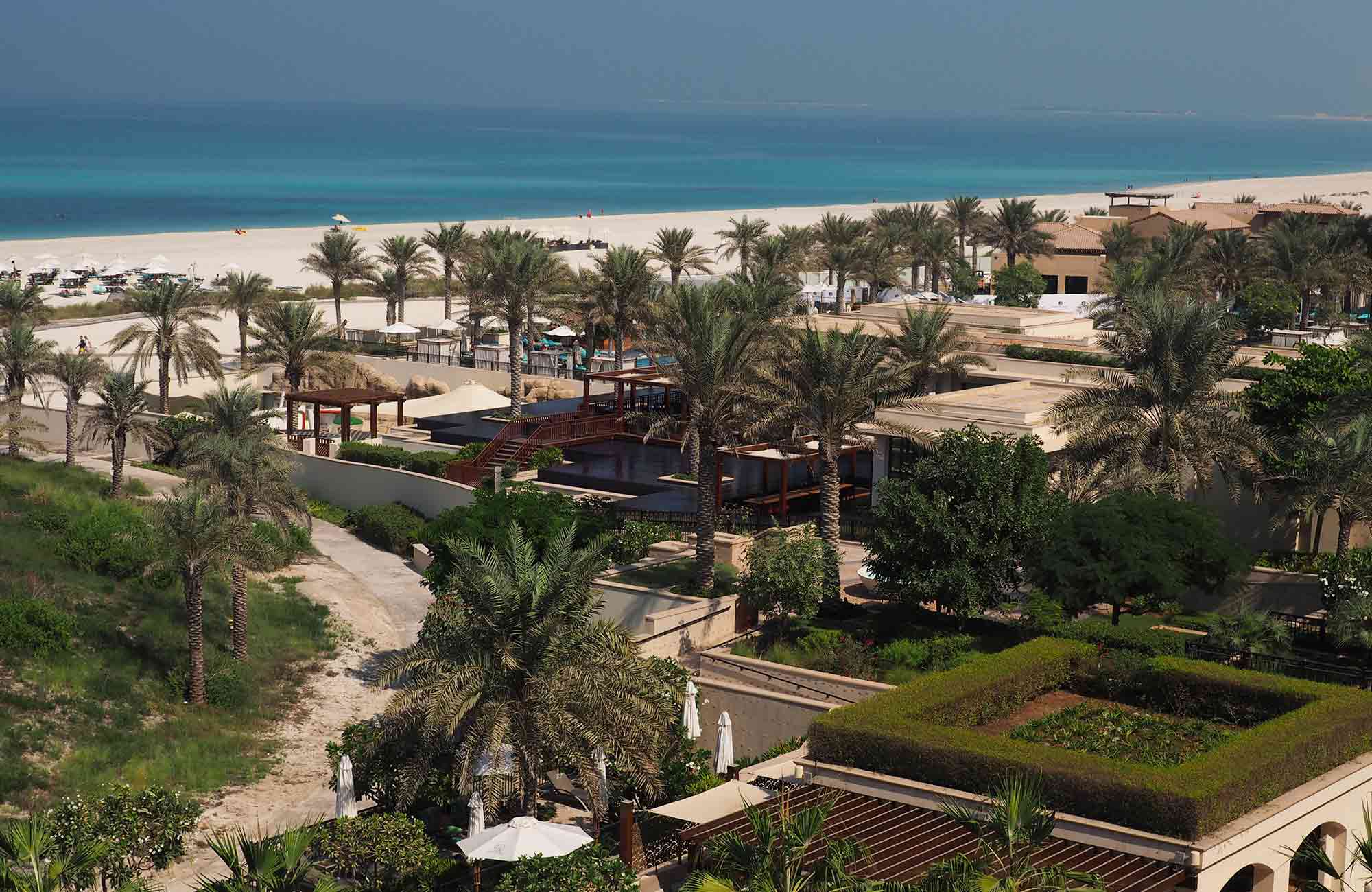 Voyage Abu Dhabi - Hôtel St Régis - Amplitudes