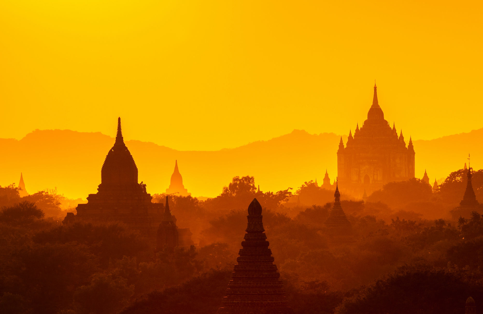 Golden hour à Bagan au Myanmar par Amplitudes