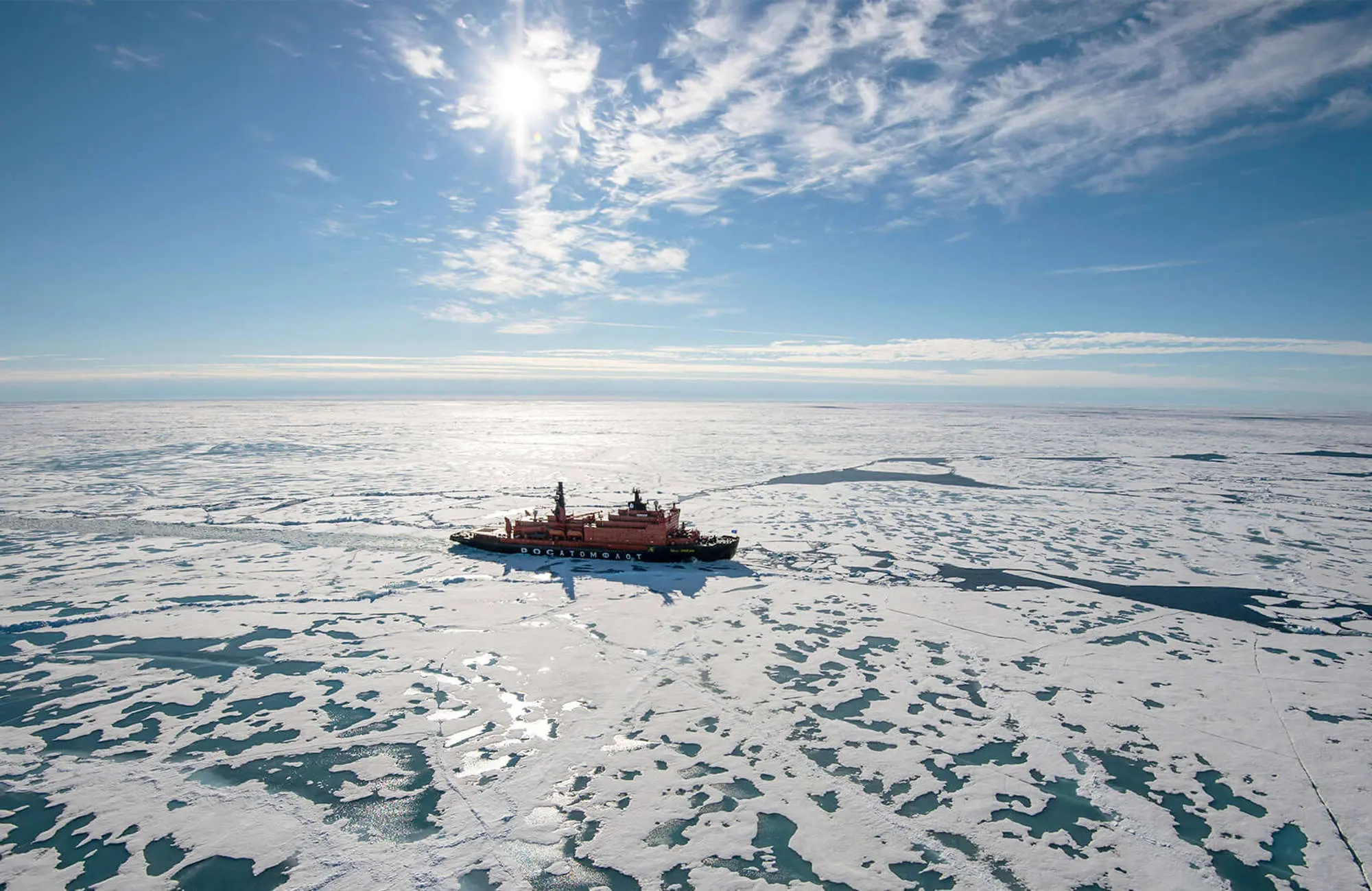 Voyage en couple au pôle nord à bord du 50 years of victory avec Amplitudes