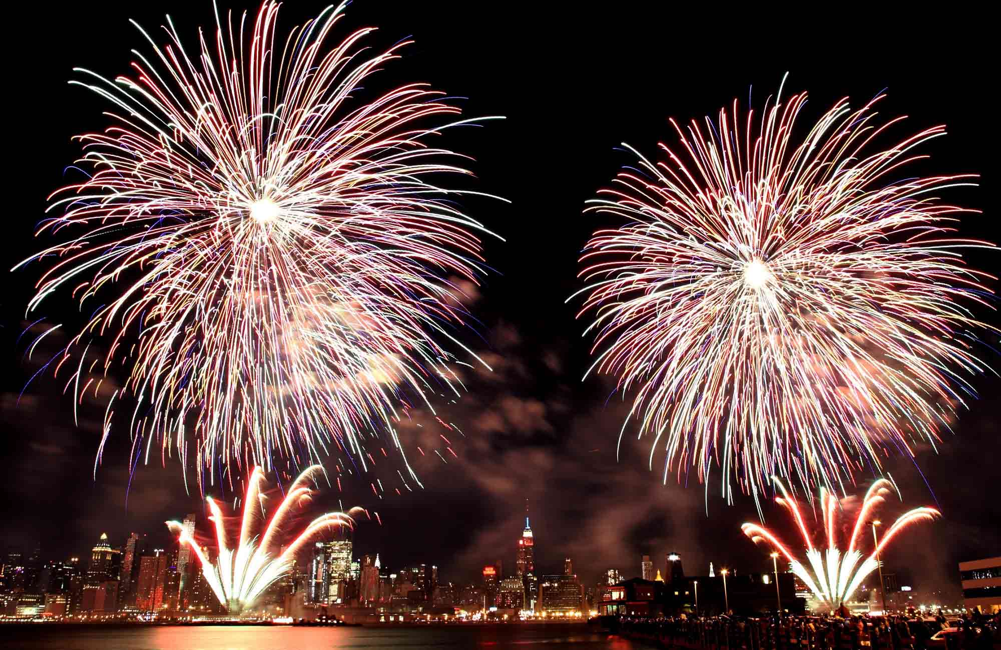 Voyage New York - Macy's Firework - Amplitudes