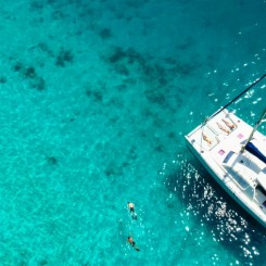 5  croisières en catamaran à travers le monde