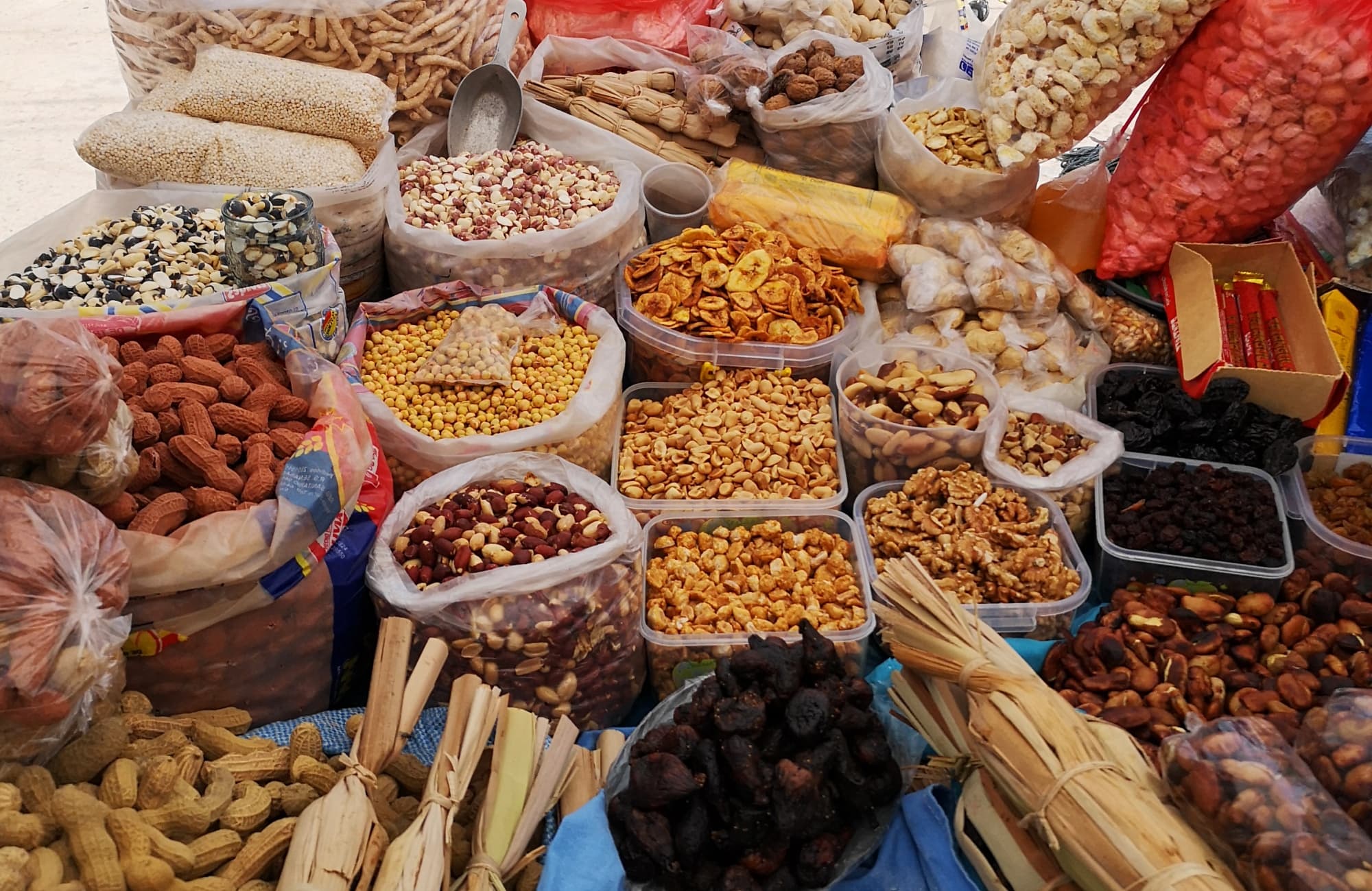 Quelques fruits secs, fèves et noix de cajou à consommer sans modération !