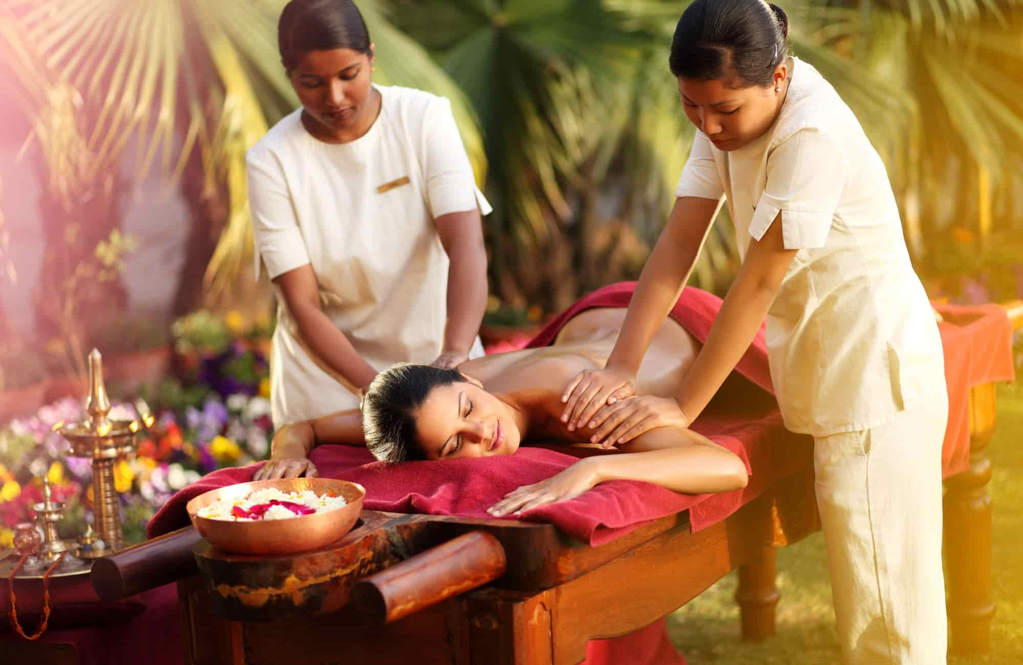 Voyage Inde - Cure Ayurvédique Massage - Amplitudes