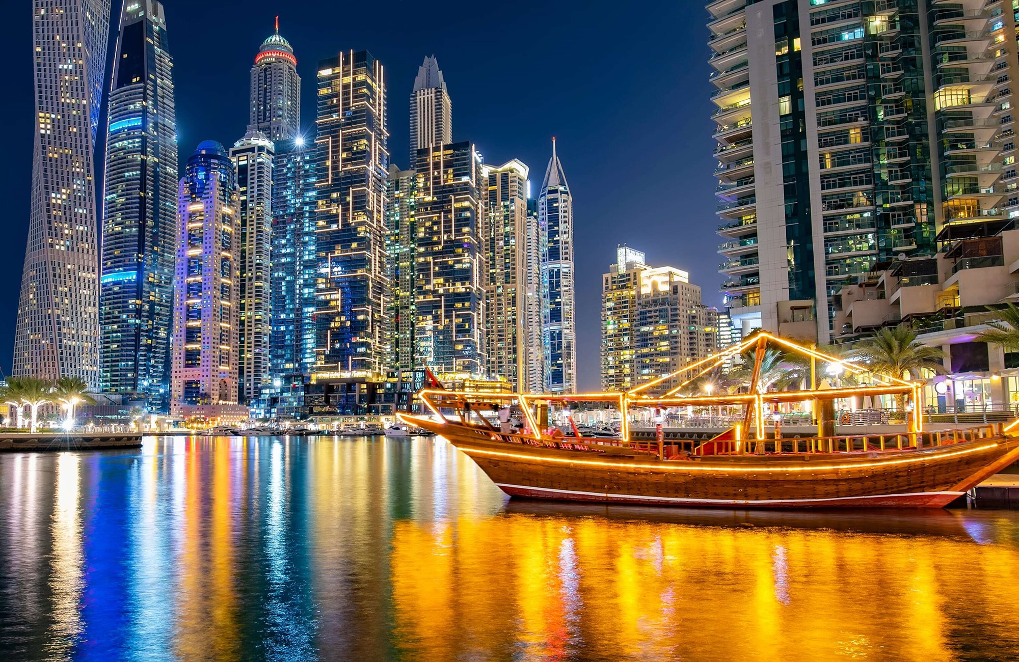 Voyage Dubaï en famille - Dîner-Croisière Dubaï Marina - Amplitudes