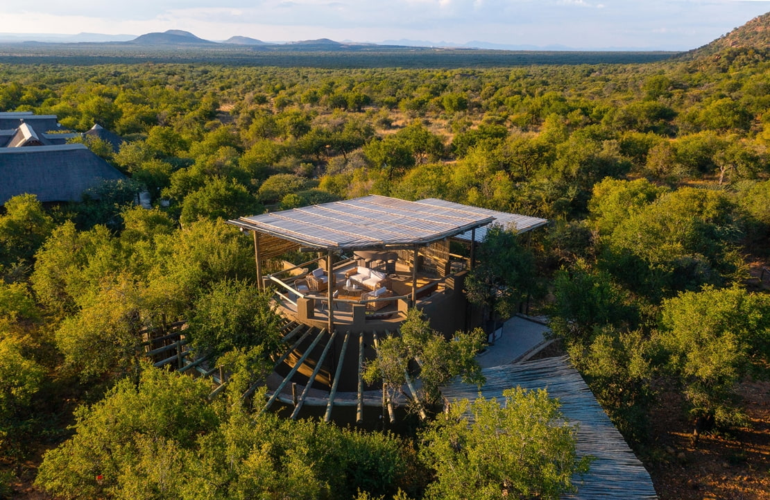 Voyage en Afrique du Sud - Vue extérieure du Lush Private Game Lodge - Amplitudes