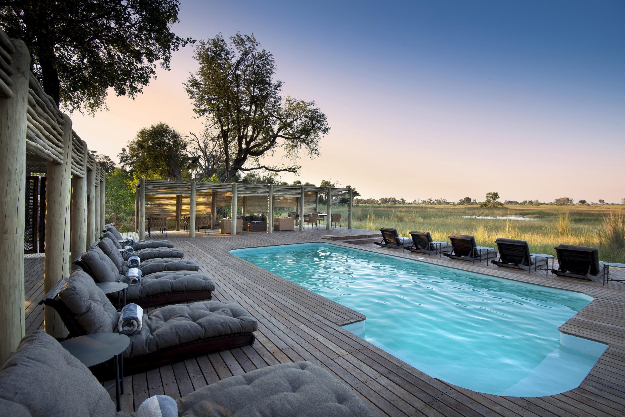 Circuit au Botswana - Terrasse et piscine du Nxabega Okavango Tented Camp andBeyond - Amplitudes
