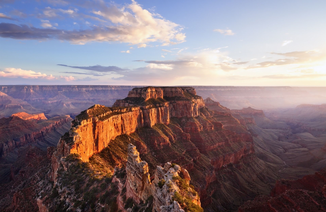 Autotour aux États-Unis - Le spectacle grnadiose d'un crépuscule sur le Grand Canyon - Amplitudes