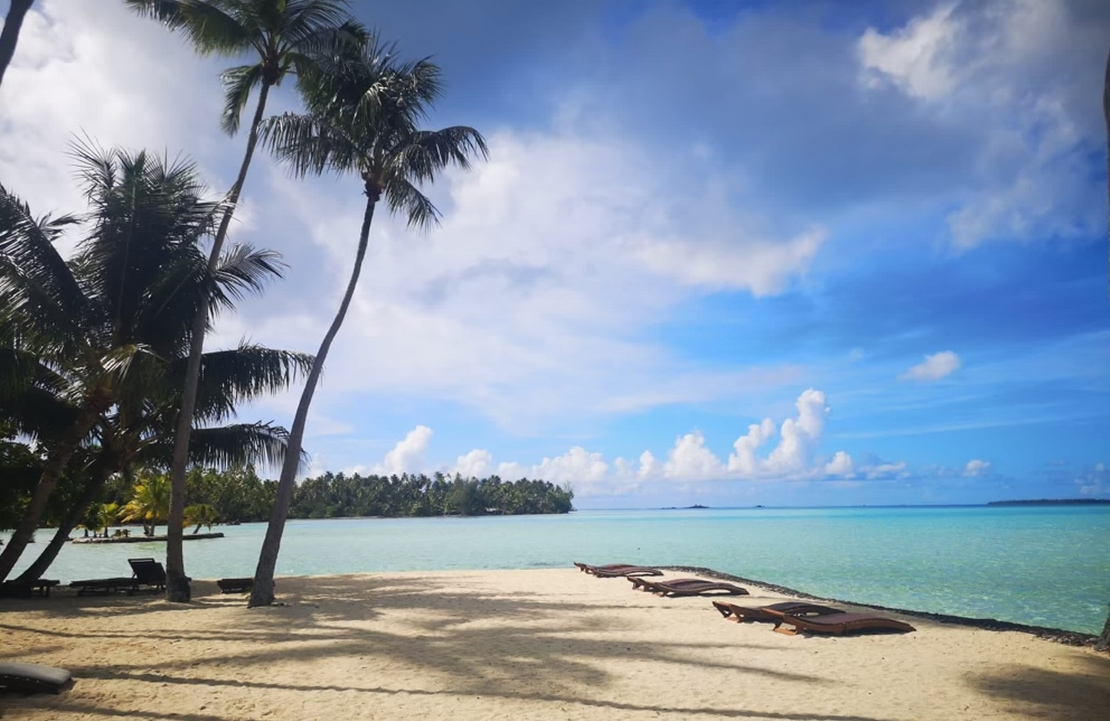 Séjour à Tahiti – Une plage ombragée au bord du lagon - Amplitudes