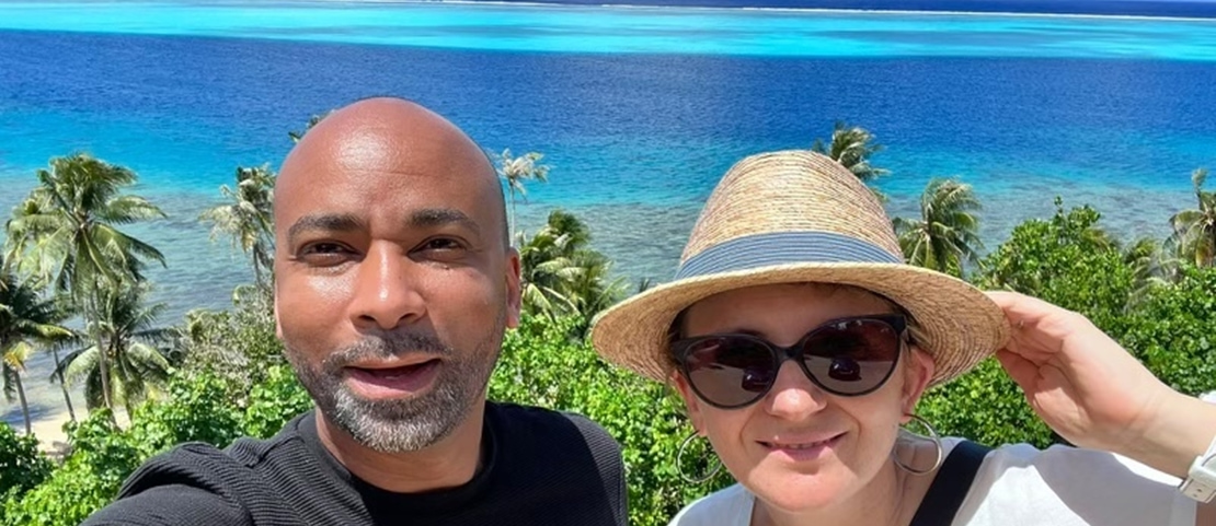 Voyage en Polynésie – Jean-Marc et Séverine sur le belvédère de Moorea - Amplitudes