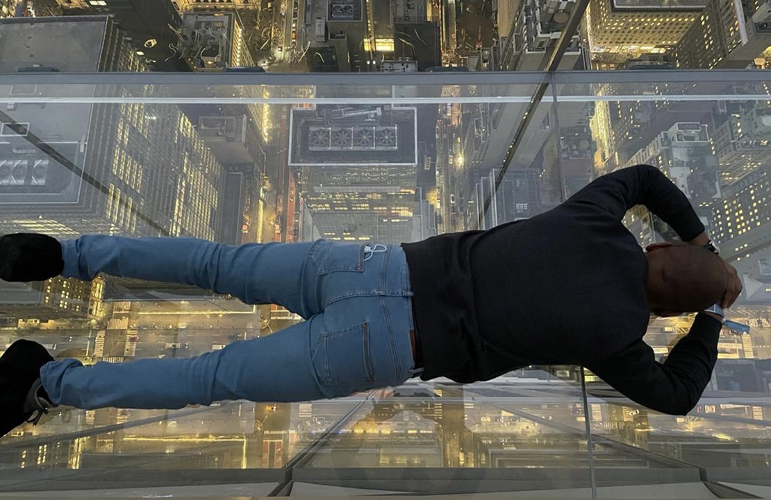 City-break à New York - Plancher de verre au-dessus de la ville - Amplitudes