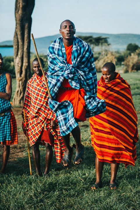 Voyage culturel au Kenya - Danseur masaï - Amplitudes
