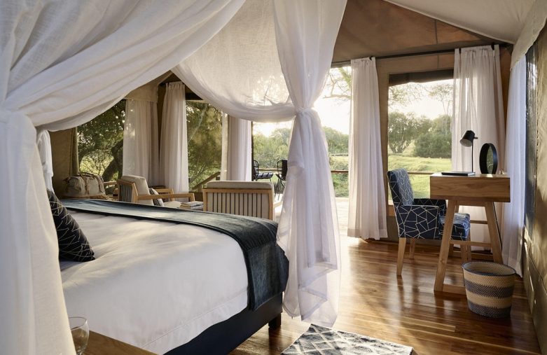 Voyage en solo au Kenya - Votre suite au lodge de luxe Sanctuary Tambarare - Amplitudes