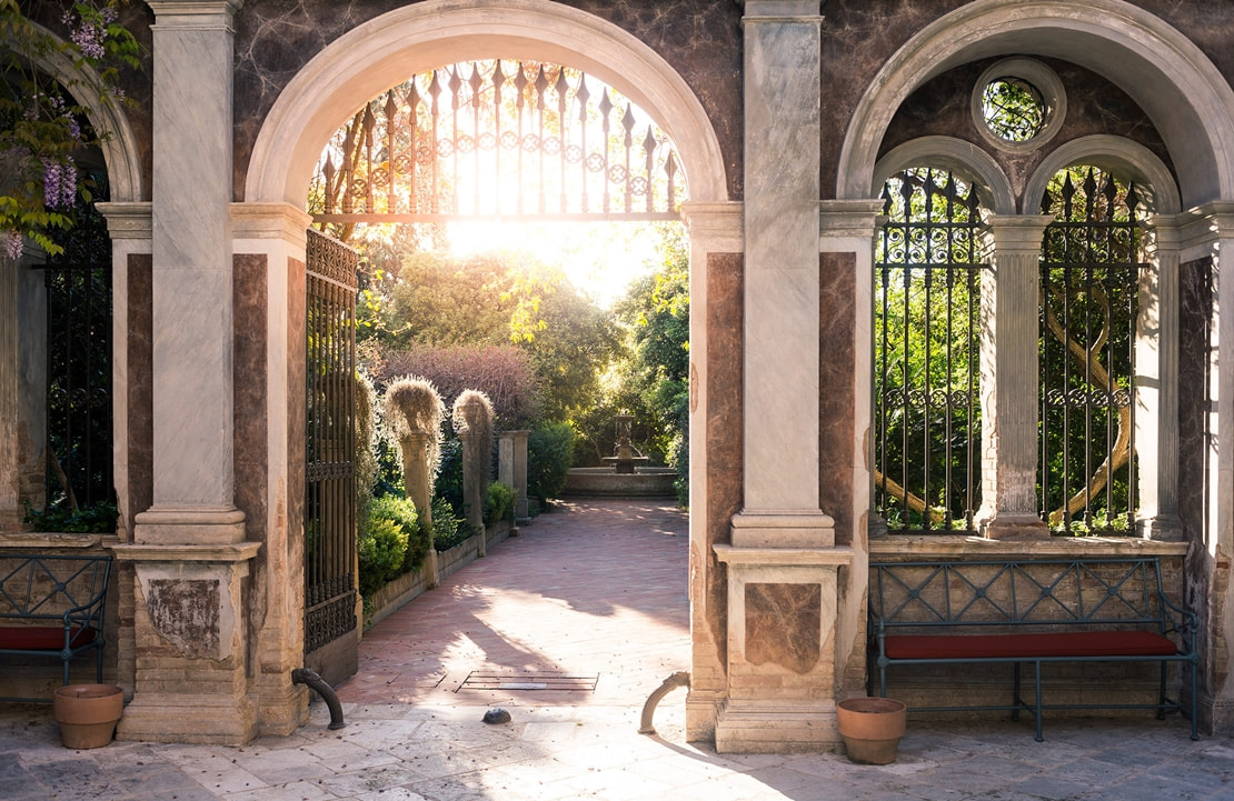 Voyage de noces en Italie - L'entrée du jardin du Palazzo Margherita - Amplitudes