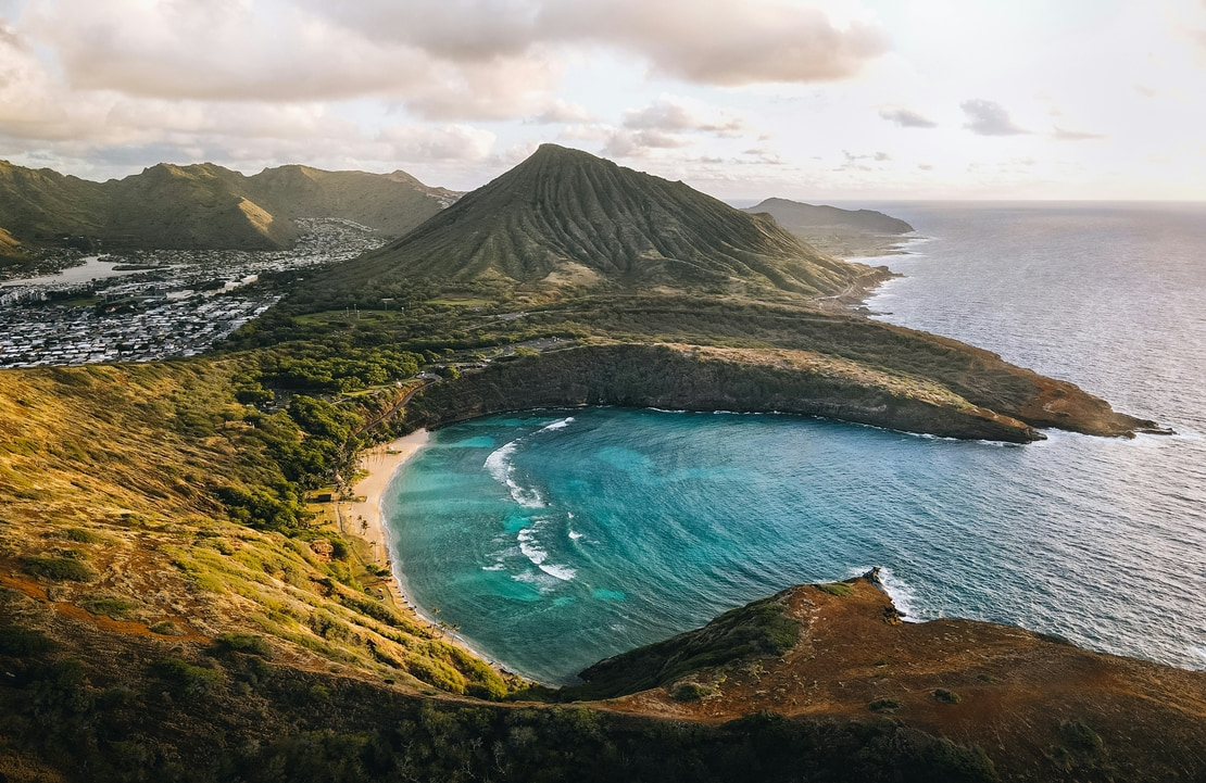 Autotour à Oahu - Vue panoramique de la baie Hanauma - Amplitudes