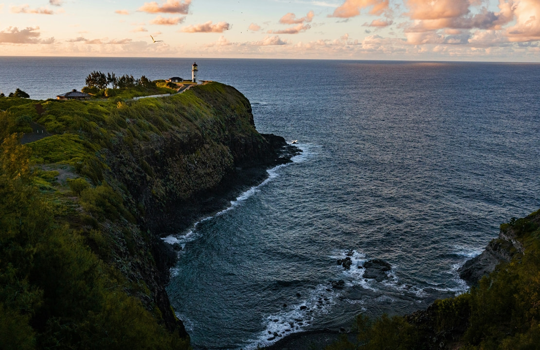 Autotour Hawaï et son Histoire - Le phare de Waimea Bay - Amplitudes
