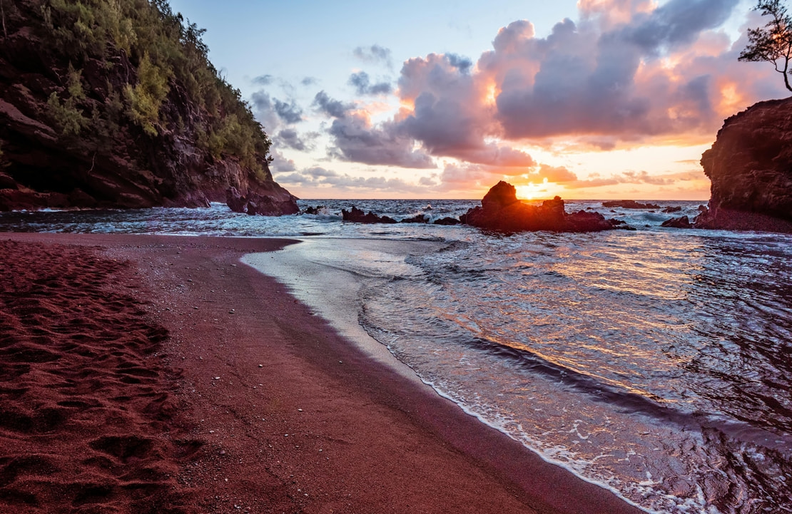 Voyage de noces à Hawaii -  Kaihalulu Beach sur l'île de Maui - Amplitudes