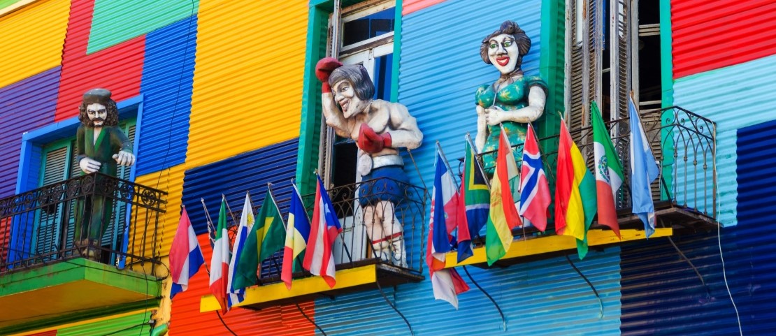 Voyage en famille en Amérique Latine - Façades colorés, boxeurs et drapeaux - Amplitudes