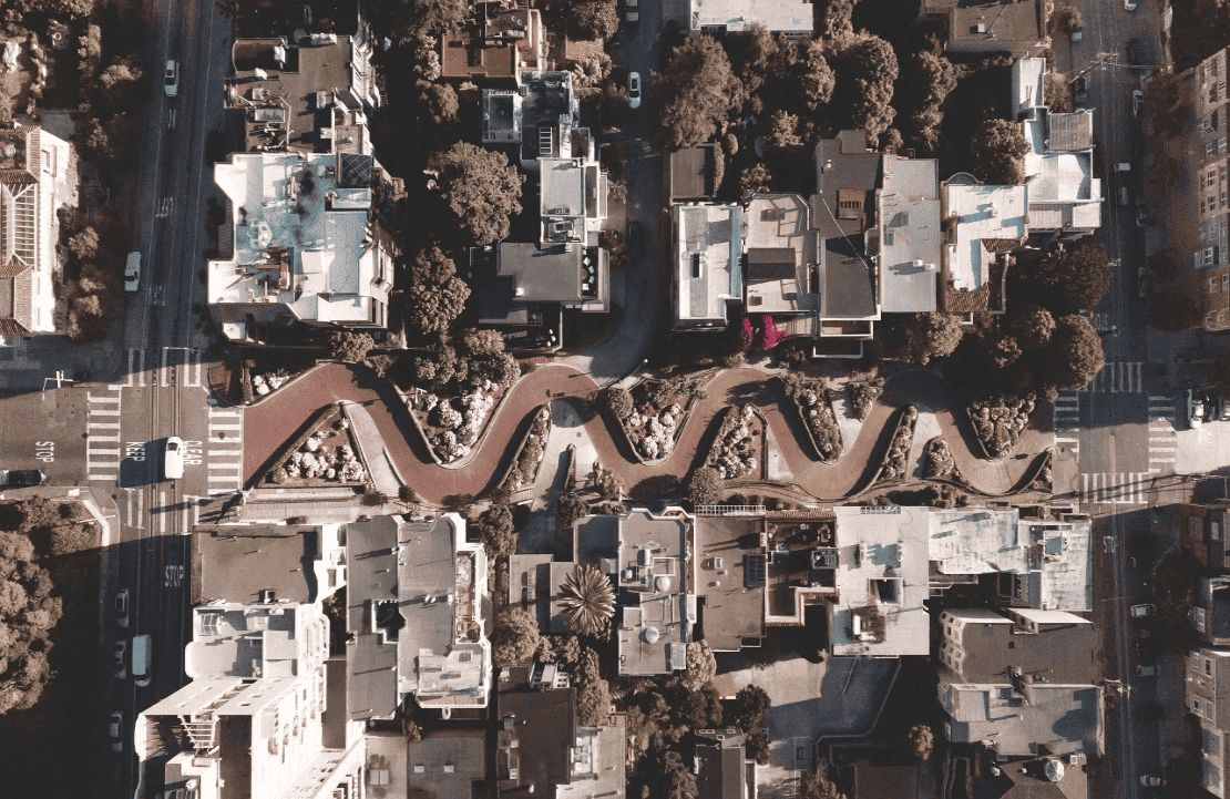Visites incontournables de San Fran' - Lombard Street vous fait tourner la tête - Amplitudes