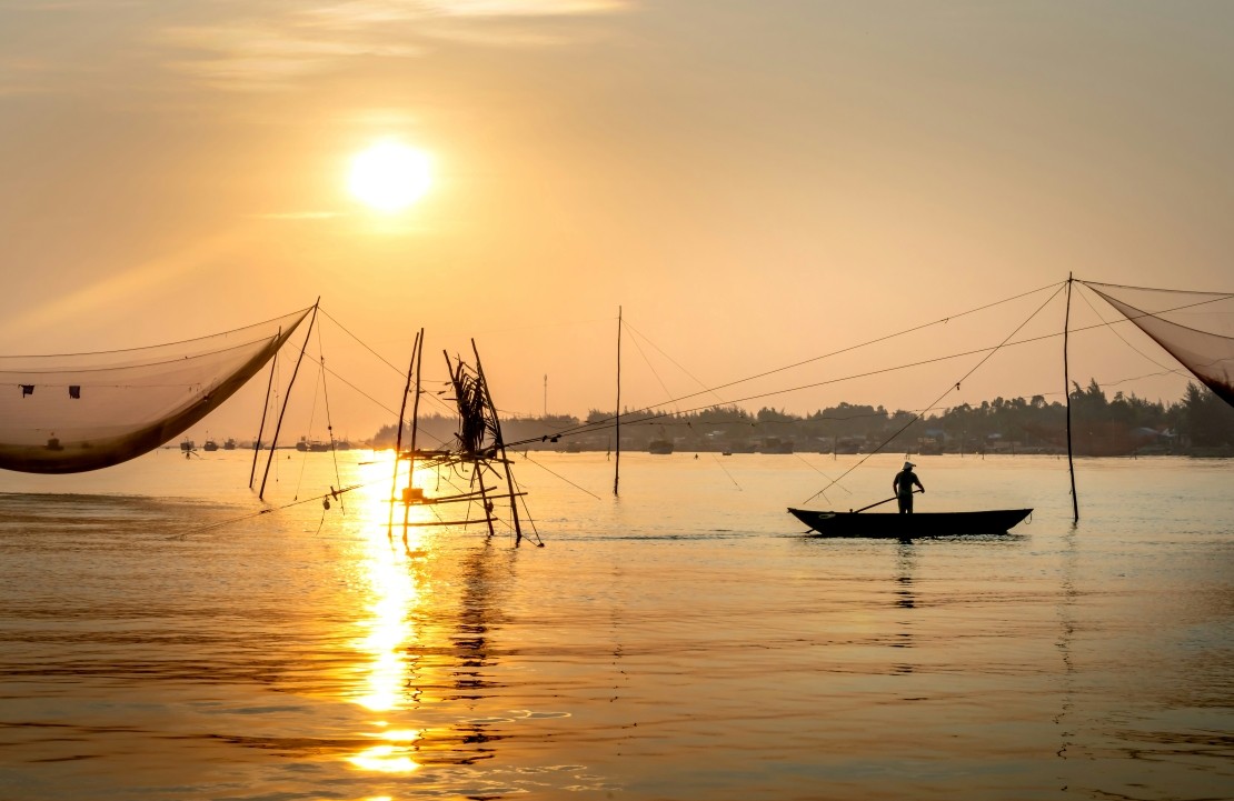 Séjour dans les villes du sud de l'Inde - Les carrelets chinois de la baie de Cochin - Amplitudes