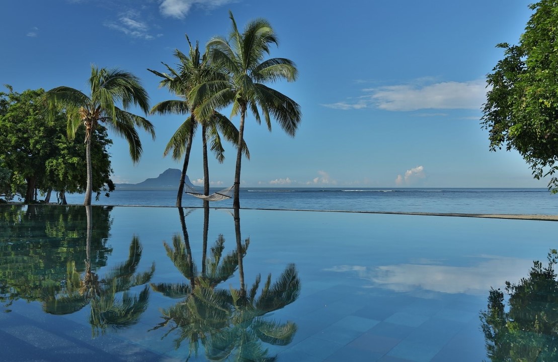 Voyage à l'île Maurice - Piscine au Maradiva Villa Resort & Spa - Amplitudes
