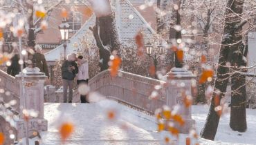 Voyage de noces en hiver - Un couple en lune de miel - Amplitudes