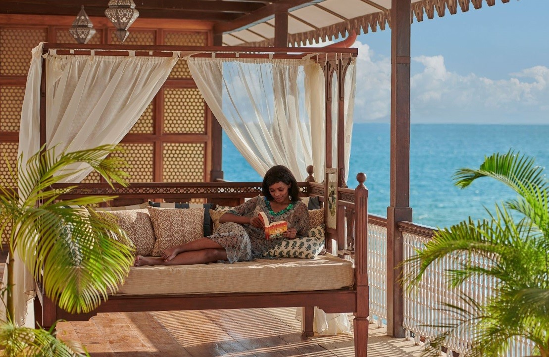 Voyage en amoureux dans un hôtel de luxe à Zanzibar - La terrasse du Park Hyatt Stone Town - Amplitudes