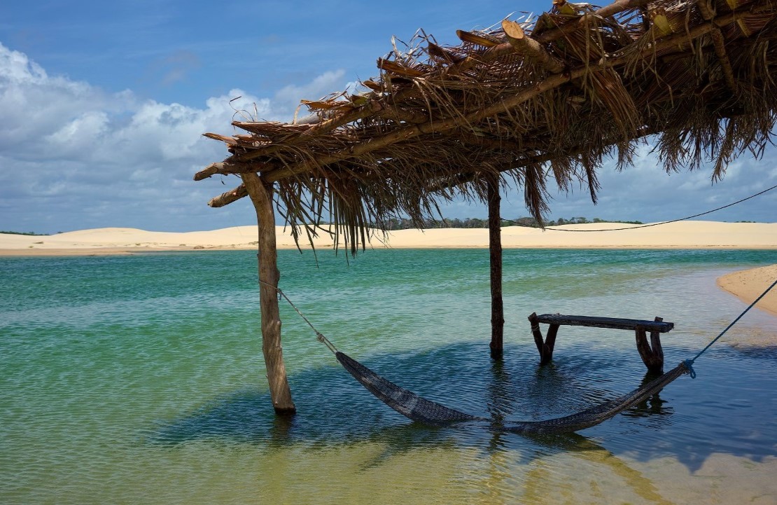 Escapade au Brésil - Un hamac posé sur les eaux cristallines - Amplitudes