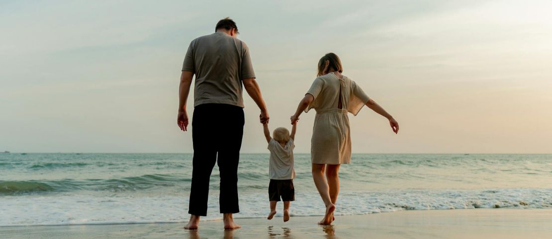 Voyage en Thaïlande en famille - la plage entre petits et grands - Amplitudes