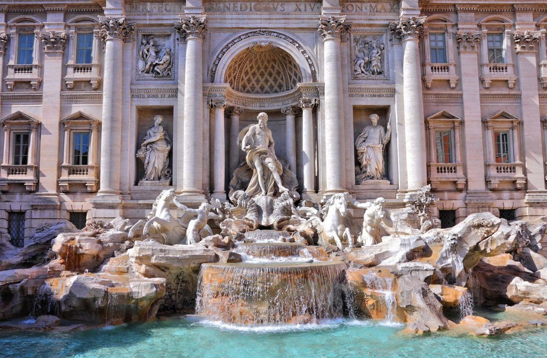 Voyage de 4 jours en Italie - la fontaine de Trevi, dans la ville de Rome - Amplitudes
