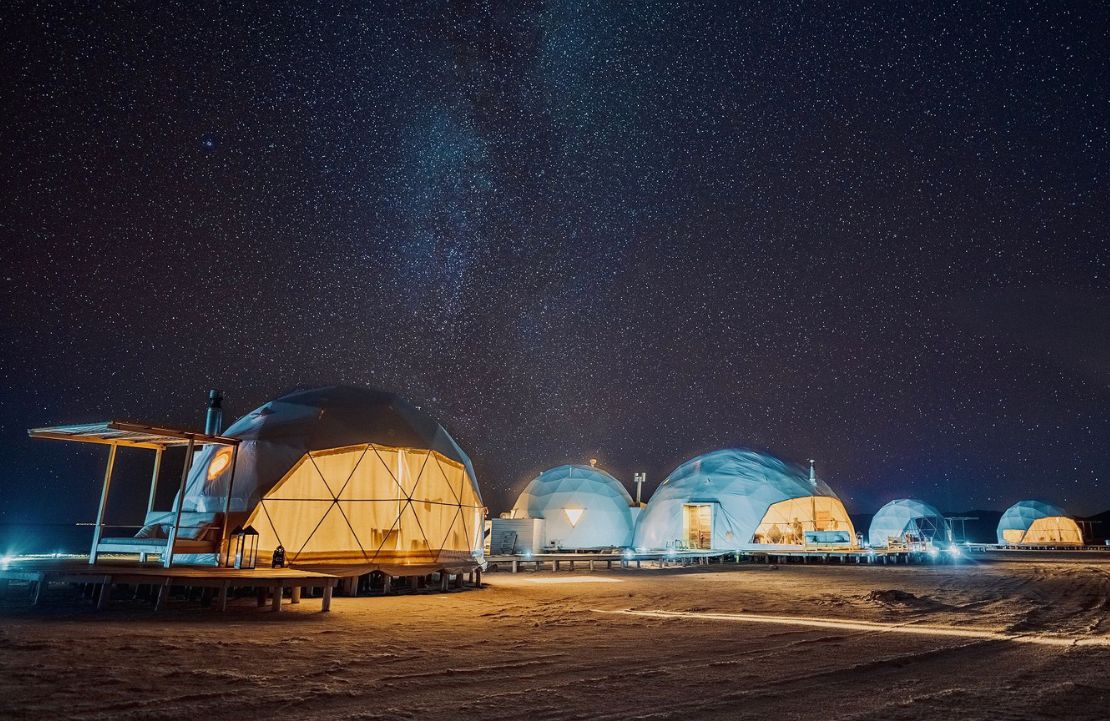 Voyage grands espaces nord-ouest argentin - hôtel de luxe Prestine Camp Salinas Grandes - Amplitudes