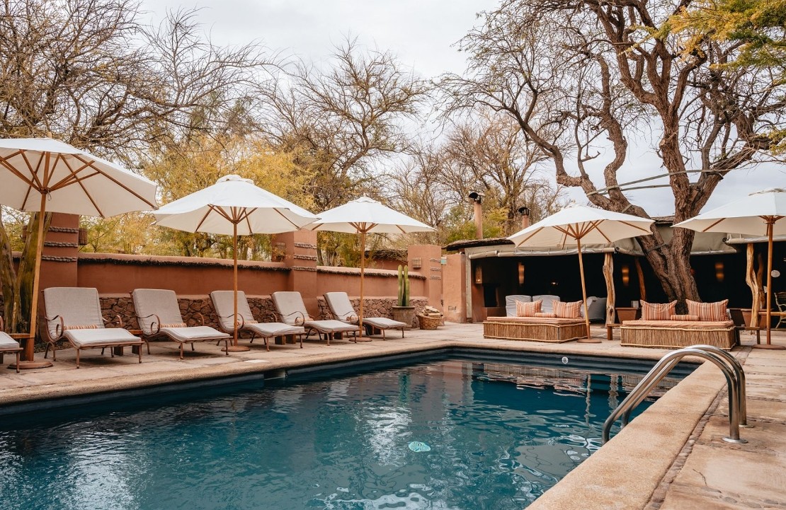 Voyage privé au Chili - La piscine de l'Awasi Atacama - Amplitudes