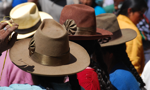 chapeaux_traditionnels_sejour_accessible_perou