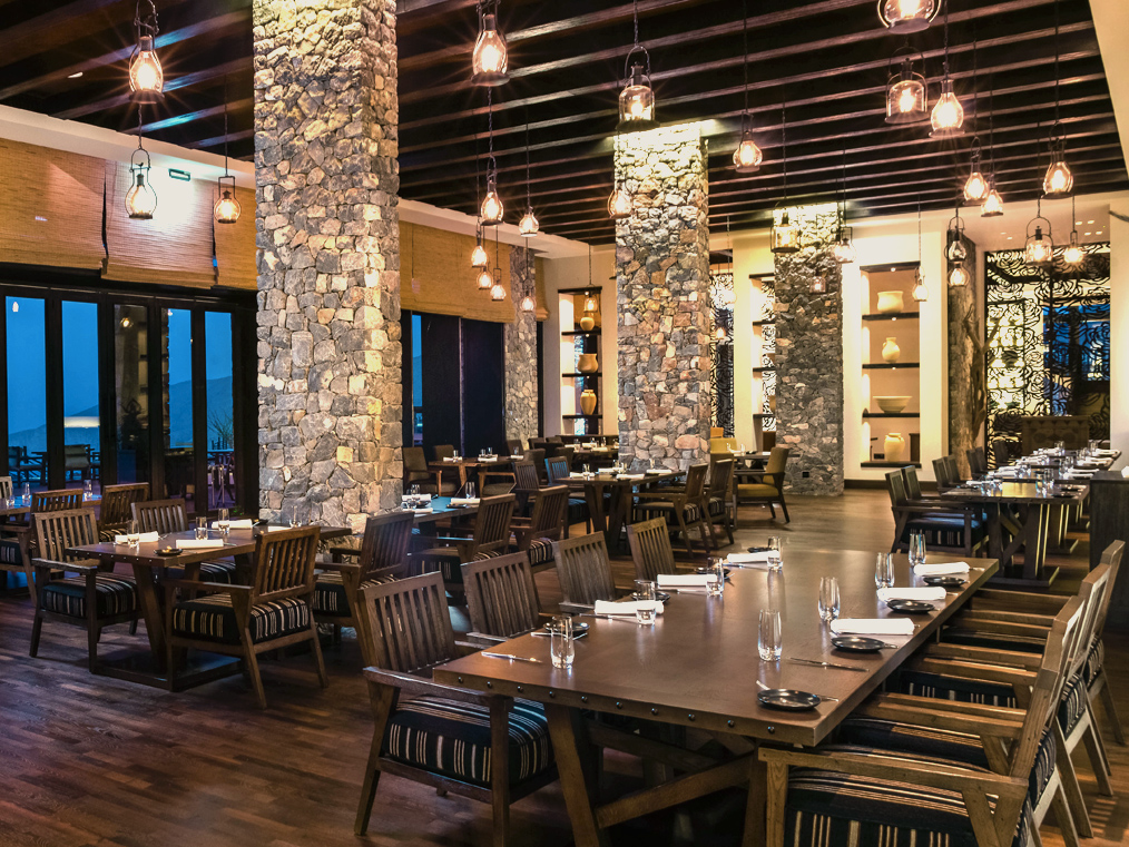 sejour_sur_mesure_restaurant_oman