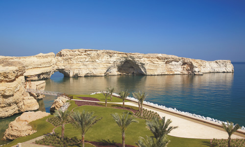 baie_oman_hotel_shangri_la_vue_de_lhotel