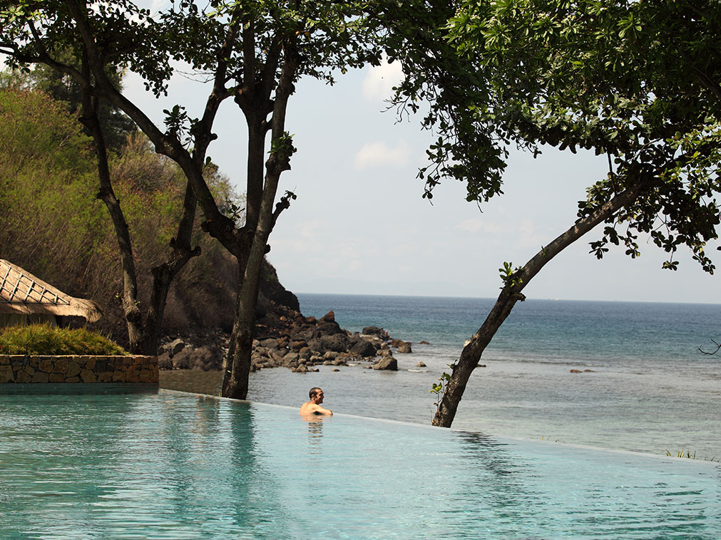 voyage_indonesie_hotel_jeeva_kluiklui_pool