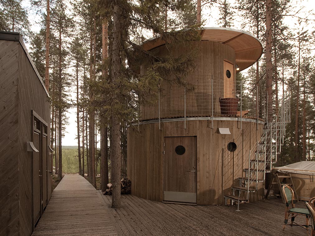 sauna_exterieur_tree_hotel_laponie_suedoise