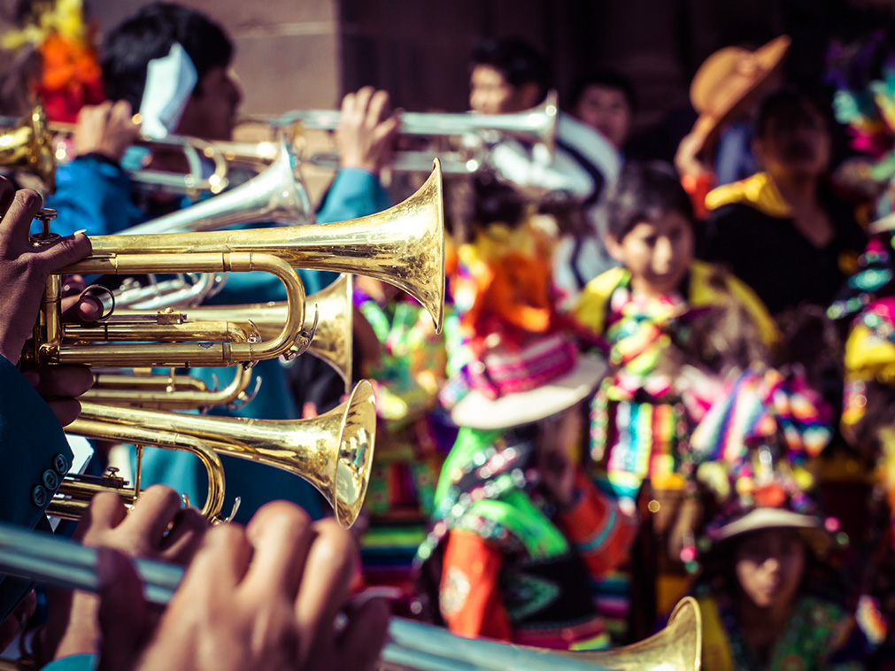 circuit_perou_terre_inca_couleurs_fete_pisac