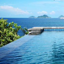 sejour_luxe_seychelles_hotel_de_luxe_piscine_spa