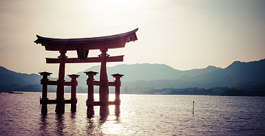 Japon - Torii dans la mer à Hiroshima