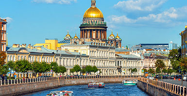 Russie - Vue sur la cathédrale
Saint Isaac au bord de la rivière Moyka, Saint-Pétersbourg