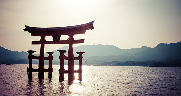 Japon - Torii dans la mer à Hiroshima